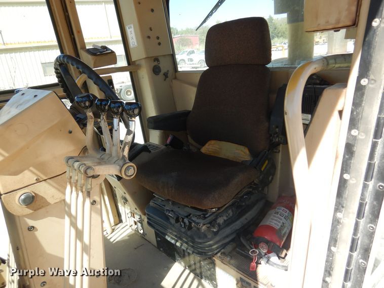 image for item KO9929 2005 Caterpillar 120H  motor grader