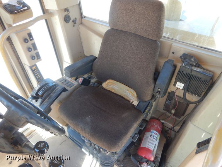 image for item KO9929 2005 Caterpillar 120H  motor grader