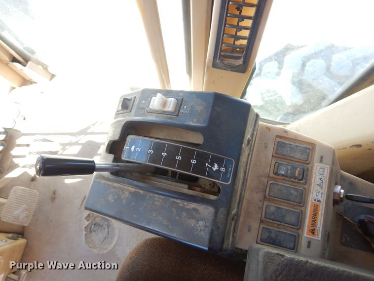 image for item KO9929 2005 Caterpillar 120H  motor grader