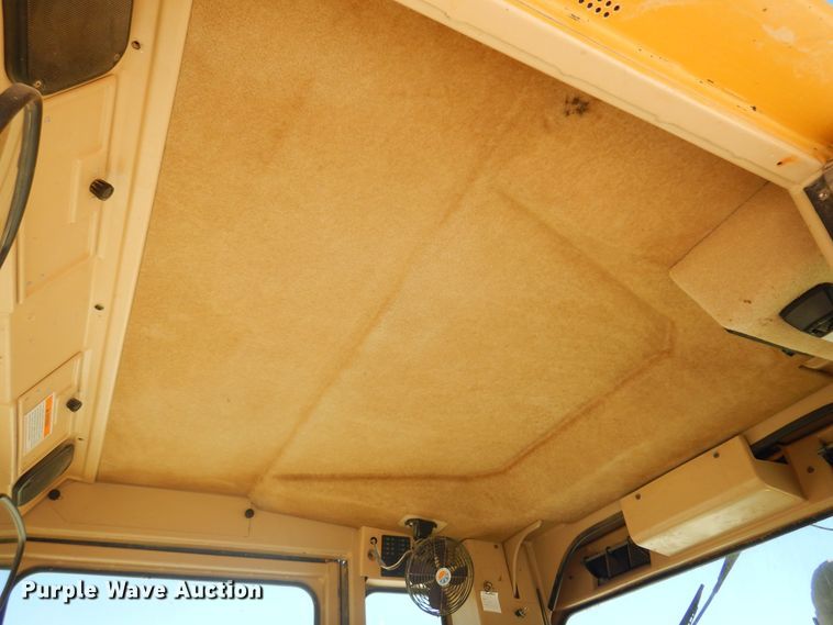 image for item KO9929 2005 Caterpillar 120H  motor grader