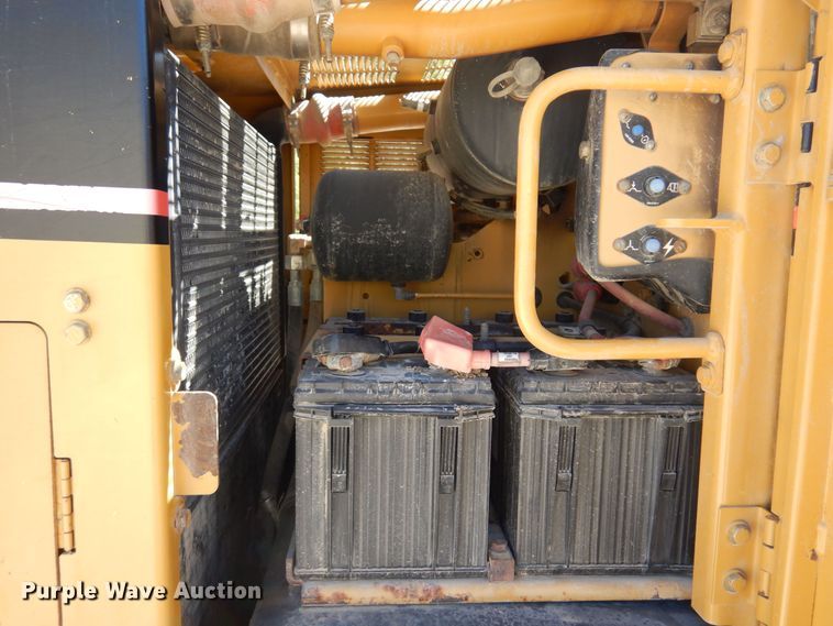 image for item KO9929 2005 Caterpillar 120H  motor grader