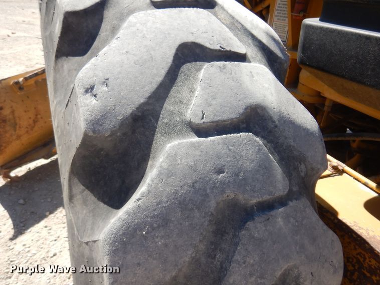 image for item KO9929 2005 Caterpillar 120H  motor grader