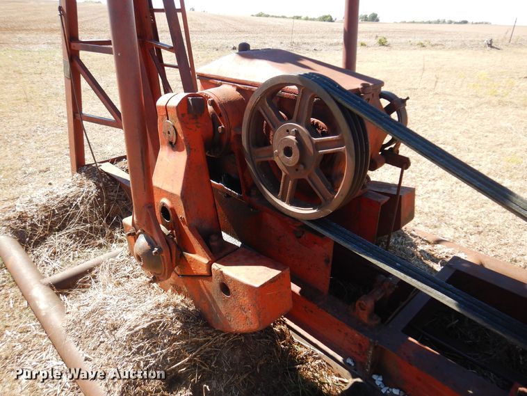 image for item KO9931 (2) pump jacks