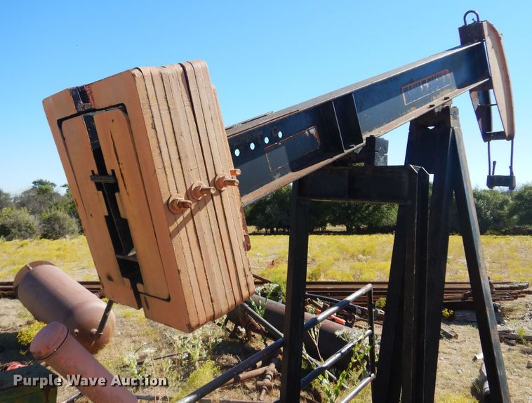 image for item KO9931 (2) pump jacks