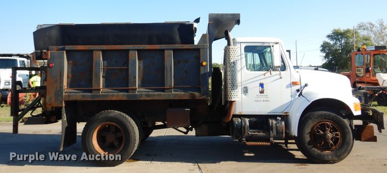 image for item KO9937 1995 International 4700  dump truck