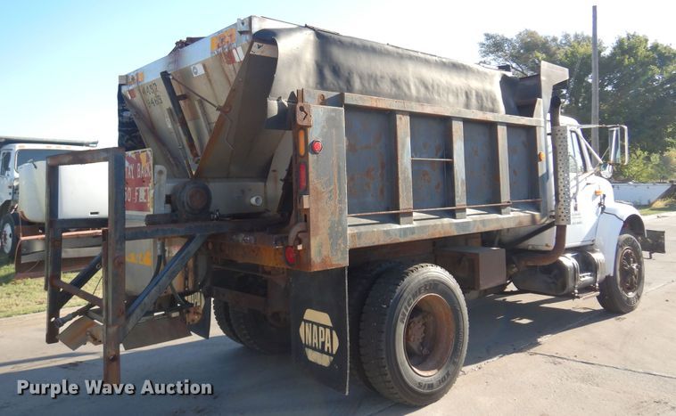 image for item KO9937 1995 International 4700  dump truck