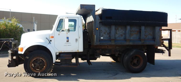 image for item KO9937 1995 International 4700  dump truck