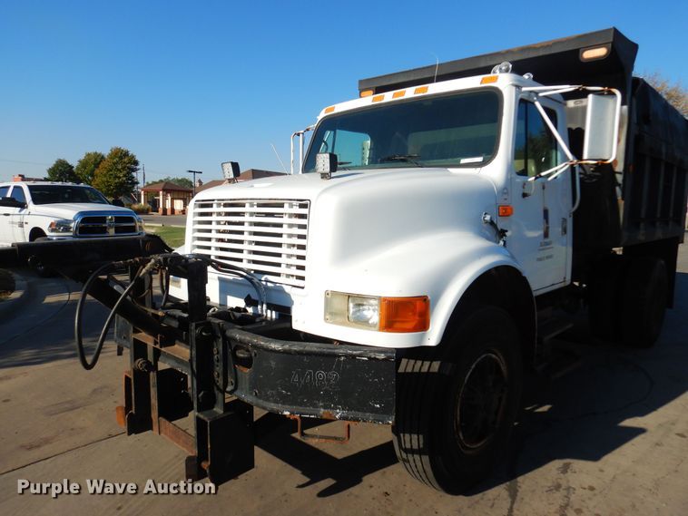 image for item KO9937 1995 International 4700  dump truck