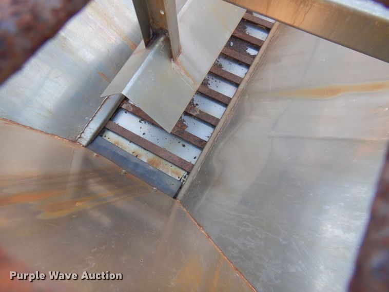 image for item KO9937 1995 International 4700  dump truck