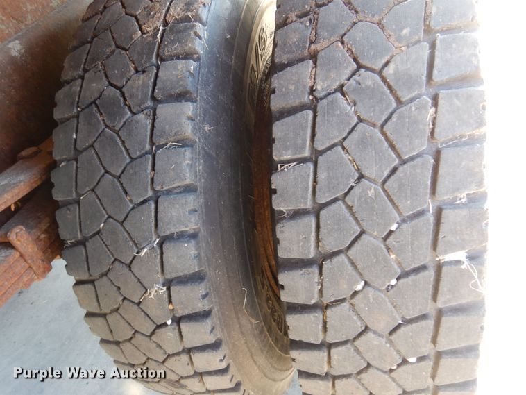 image for item KO9937 1995 International 4700  dump truck