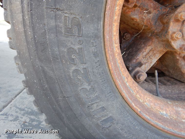 image for item KO9937 1995 International 4700  dump truck