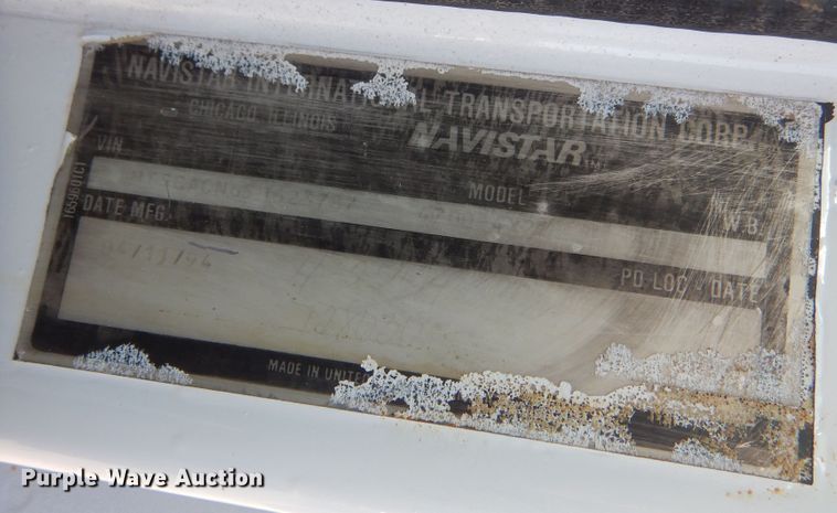 image for item KO9937 1995 International 4700  dump truck