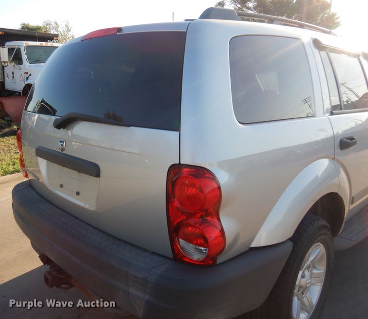 image for item KO9960 2004 Dodge Durango  SUV