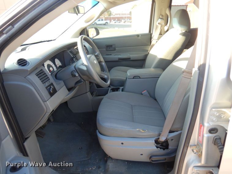 image for item KO9960 2004 Dodge Durango  SUV