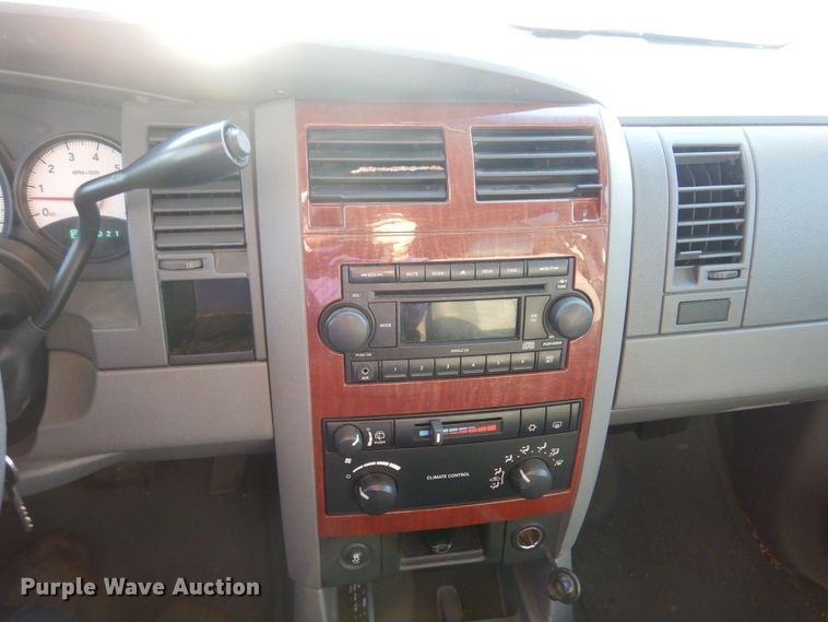 image for item KO9960 2004 Dodge Durango  SUV