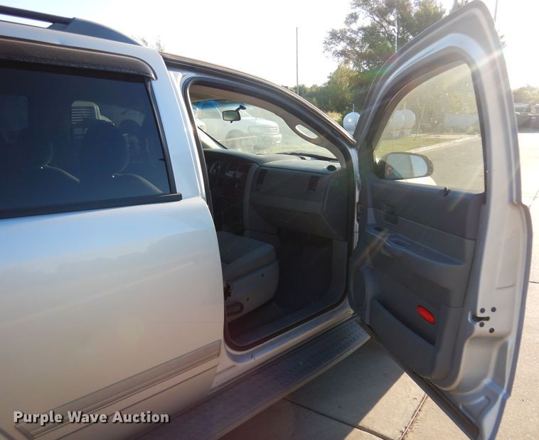 image for item KO9960 2004 Dodge Durango  SUV