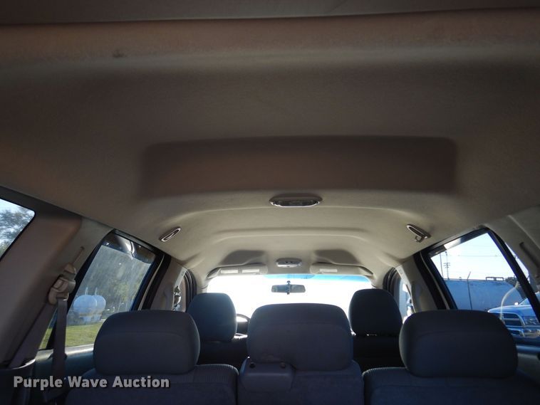 image for item KO9960 2004 Dodge Durango  SUV