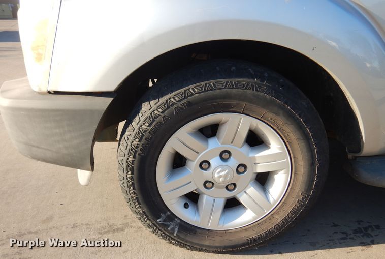 image for item KO9960 2004 Dodge Durango  SUV