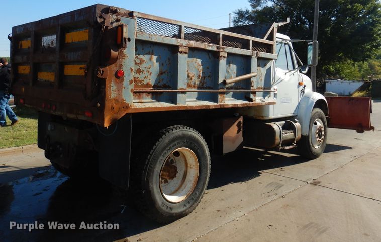 image for item KO9962 1991 International 4700  dump truck