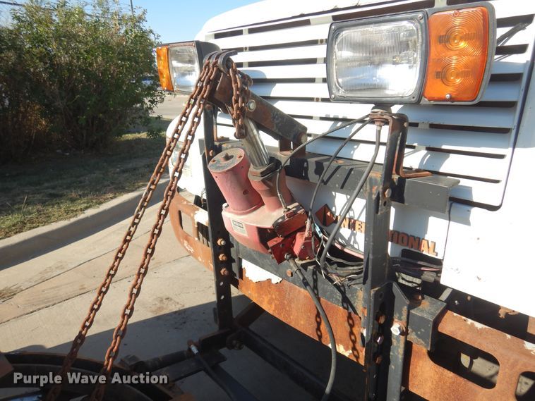 image for item KO9962 1991 International 4700  dump truck