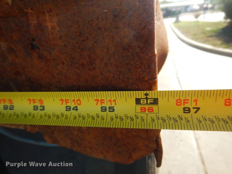 image for item KO9962 1991 International 4700  dump truck