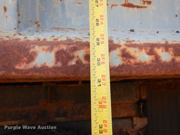 image for item KO9962 1991 International 4700  dump truck