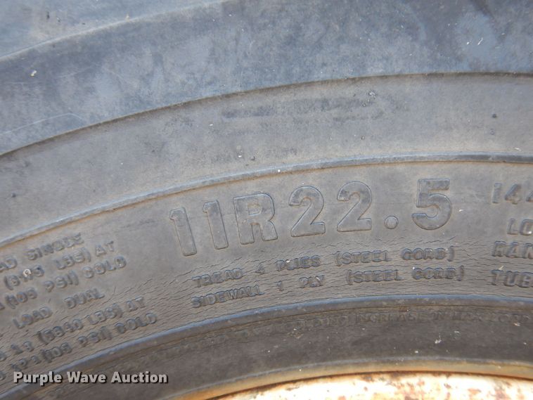 image for item KO9962 1991 International 4700  dump truck