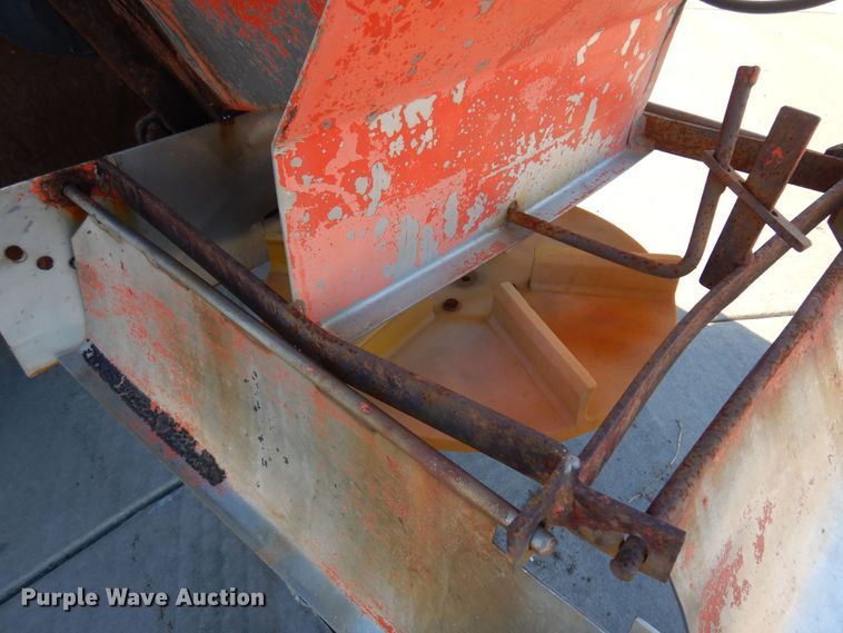 image for item KO9964 1995 Ford L8000  dump truck