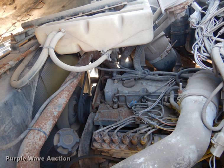 image for item KO9964 1995 Ford L8000  dump truck