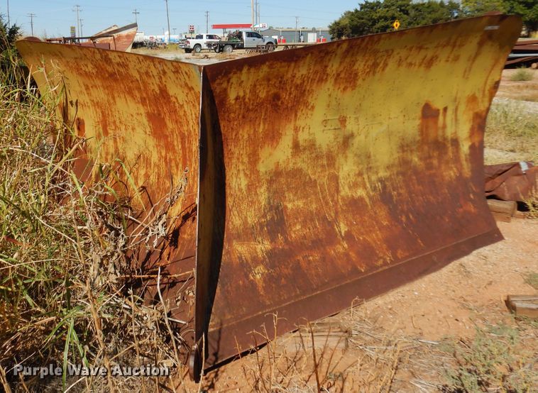 image for item KU9667 Balderson V50  V-plow