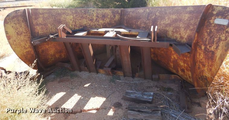 image for item KU9667 Balderson V50  V-plow