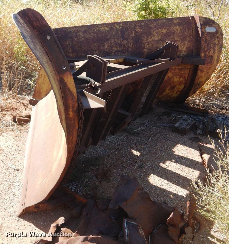 image for item KU9667 Balderson V50  V-plow