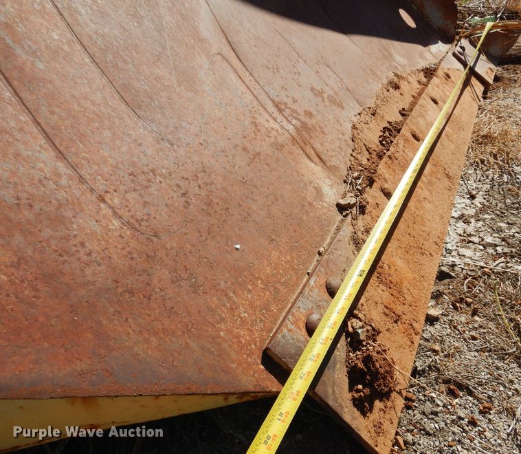 image for item KU9668 Wausau VX5896  V-plow