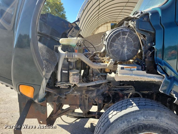 image for item KW9498 2004 Sterling L8500  dump truck