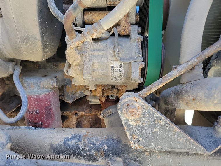 image for item KW9498 2004 Sterling L8500  dump truck