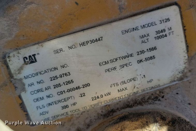 image for item KW9498 2004 Sterling L8500  dump truck