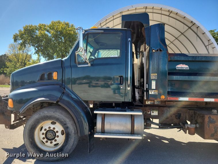 image for item KW9498 2004 Sterling L8500  dump truck