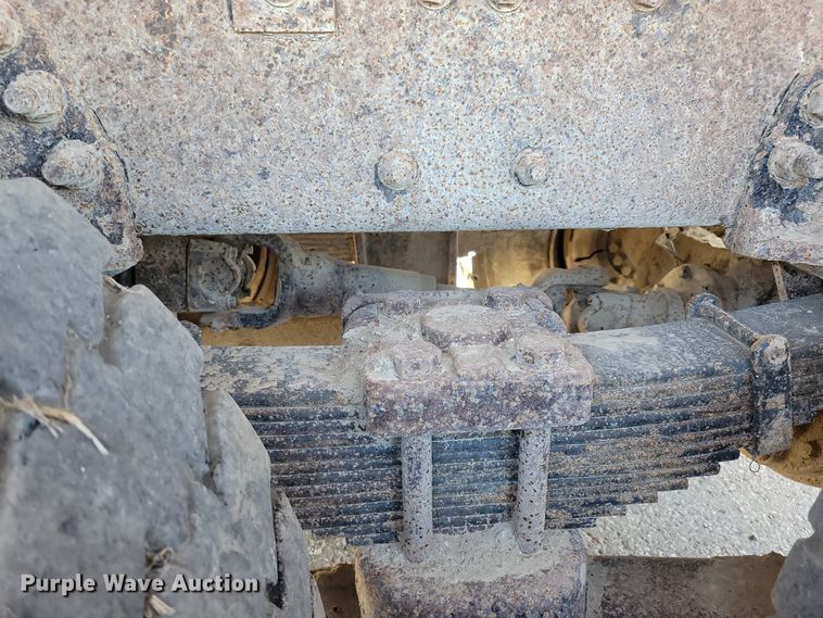 image for item KW9498 2004 Sterling L8500  dump truck