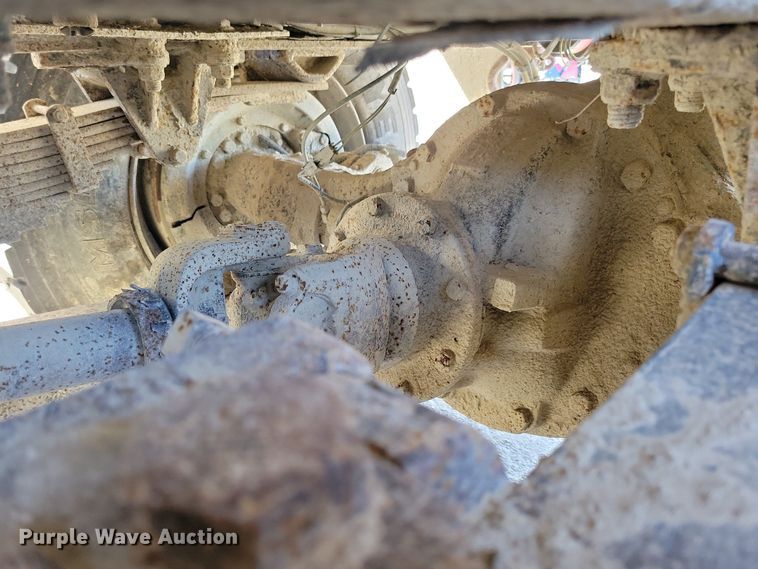 image for item KW9498 2004 Sterling L8500  dump truck