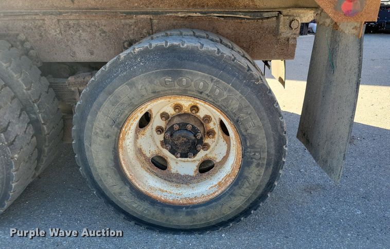 image for item KW9498 2004 Sterling L8500  dump truck