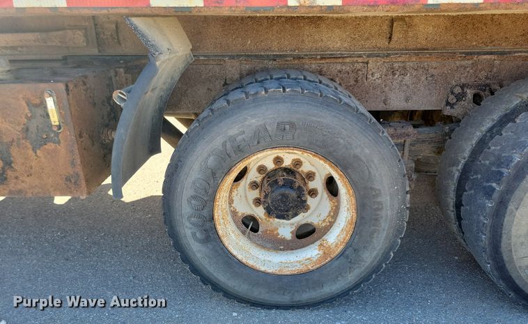 image for item KW9498 2004 Sterling L8500  dump truck