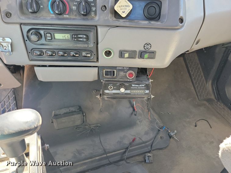 image for item KW9499 2000 Sterling L7500  crane truck