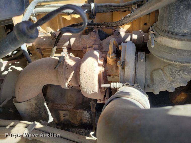 image for item KW9499 2000 Sterling L7500  crane truck