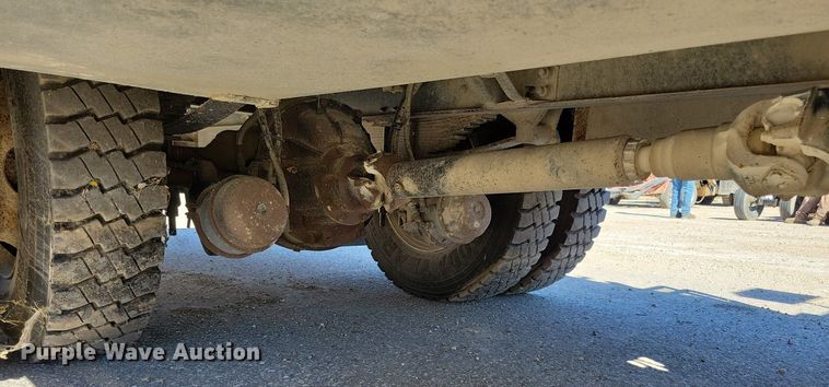 image for item KW9499 2000 Sterling L7500  crane truck