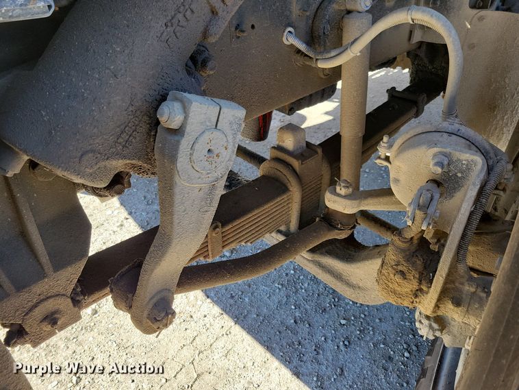 image for item KW9499 2000 Sterling L7500  crane truck