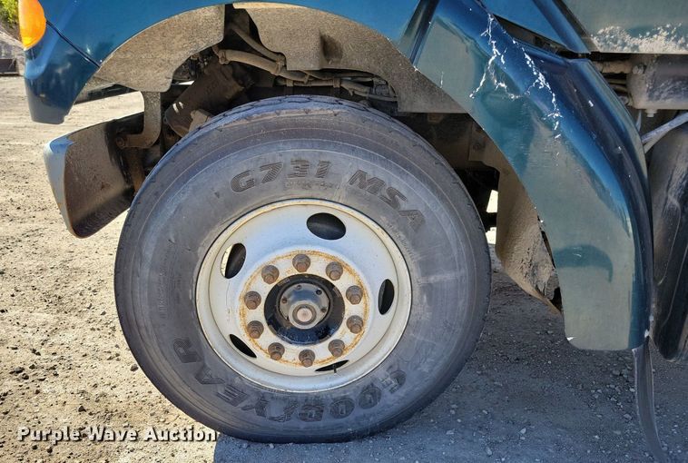 image for item KW9499 2000 Sterling L7500  crane truck