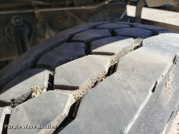 image for item KW9499 2000 Sterling L7500  crane truck