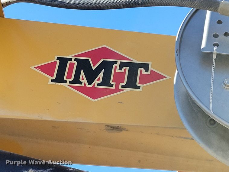 image for item KW9499 2000 Sterling L7500  crane truck