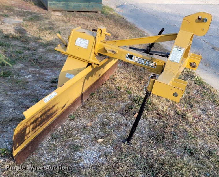 image for item LN9642 2012 Bush Hog 7007  blade