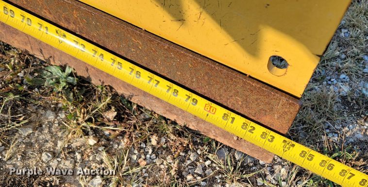 image for item LN9642 2012 Bush Hog 7007  blade